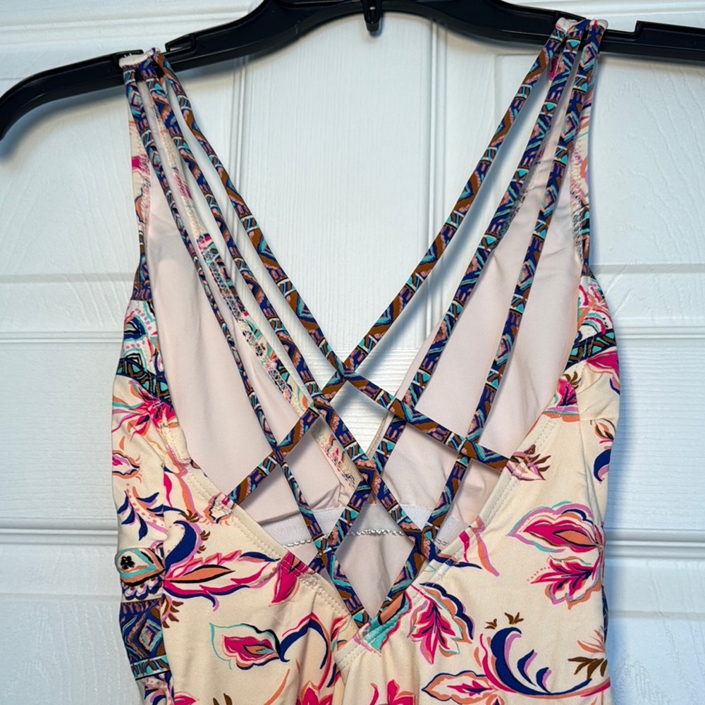 Lucky Brand Swim
Floral One-Piece Swimsuit - Picture 3 of 6